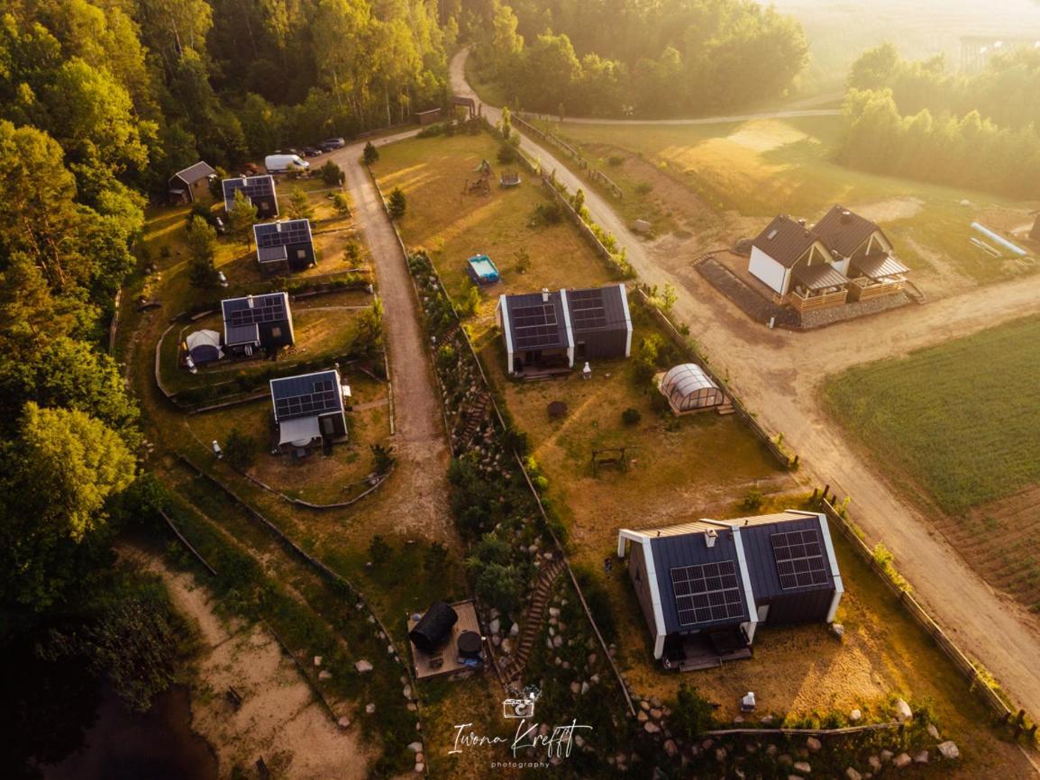 Osada Skoczkowo Komfortowe Domki Z Jacuzzi Nad Jeziorem- Sauna- Balia- Prywatny Staw Wedkarski Podiazy Exterior foto