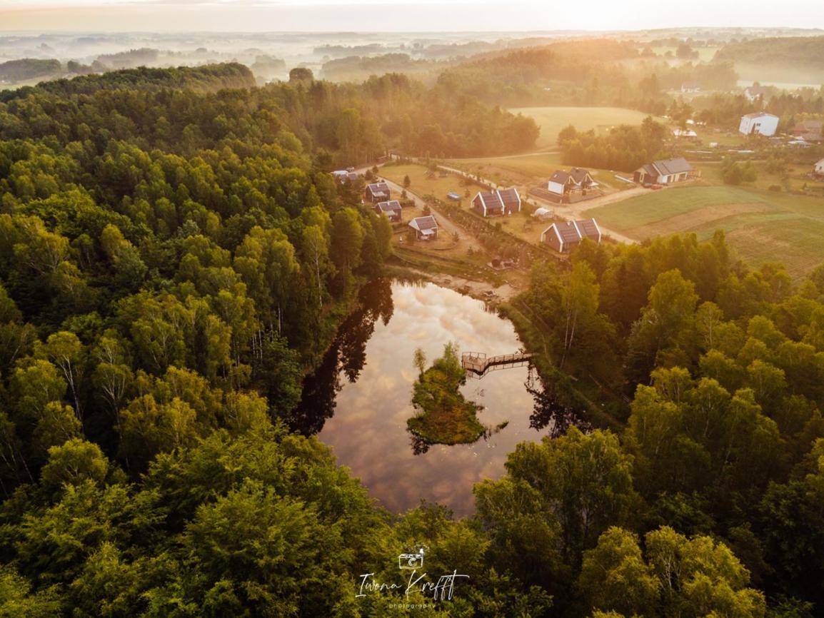 Osada Skoczkowo Komfortowe Domki Z Jacuzzi Nad Jeziorem- Sauna- Balia- Prywatny Staw Wedkarski Podiazy Exterior foto